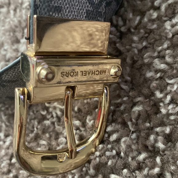 Michael Kors Belt - Picture 3 of 3